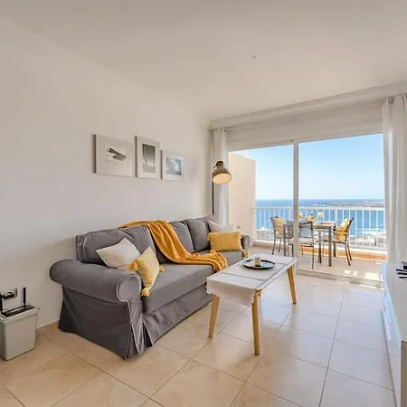 Balcony With Perfect Sea View, Pool, Wi-fi Апартаменты *