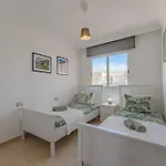 Daire Balcony With Perfect Sea View, Pool, Wi-fi *
