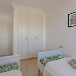 Balcony With Perfect Sea View, Pool, Wi-fi *