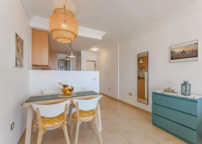 アパート Balcony With Perfect Sea View, Pool, Wi-fi ポリス・デ・アボナ