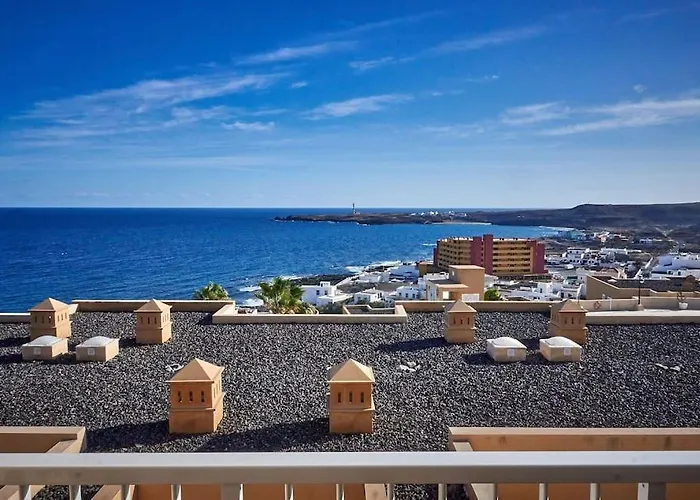 アパート Balcony With Perfect Sea View, Pool, Wi-fi